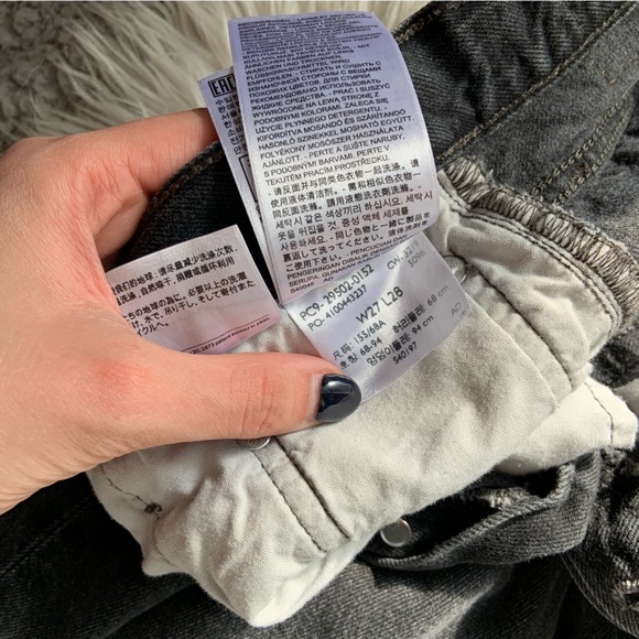 Levi’s 501 Skinny Ripped Jeans - Picture 6 of 7